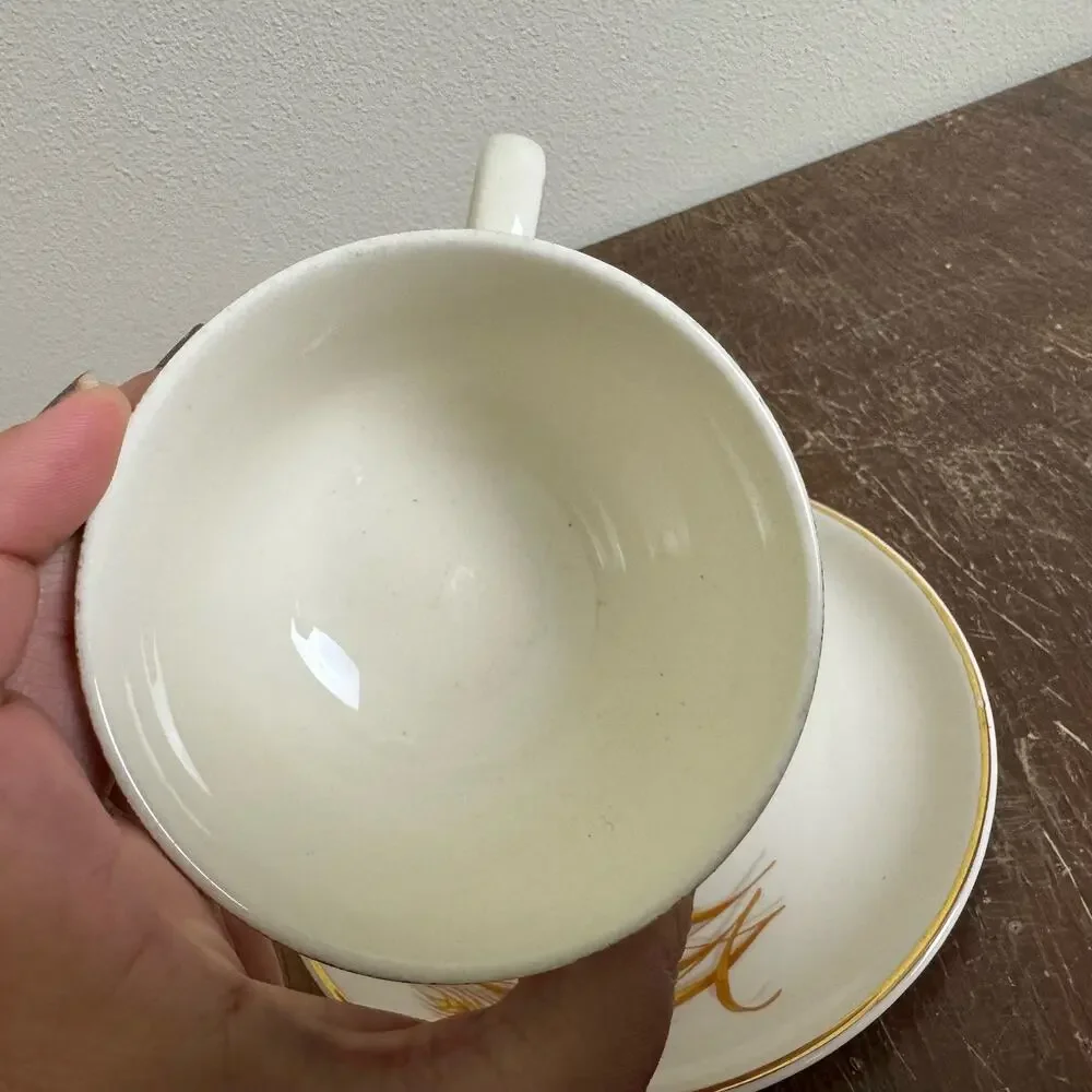 Homer Laughlin‎ Golden Wheat VINTAGE 24K Gold Accent Tea cup & saucer